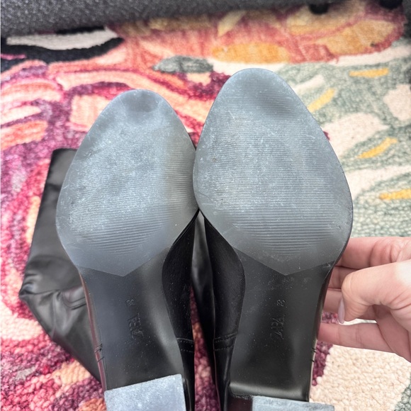 Black leather western block heeled knee high boots. Size 38 - Picture 6 of 6